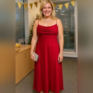 Elegant Red Sleeveless Dress